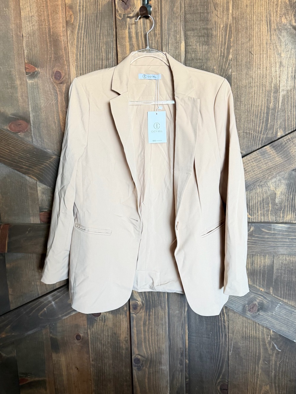 Cicy Bell Soft Open-Front Blazer in Light Taupe